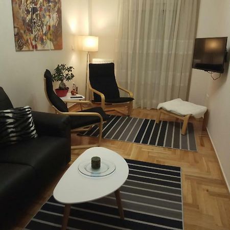 New Stylish And Cozy House Near Metro Station Apartment Thessaloniki Exterior photo