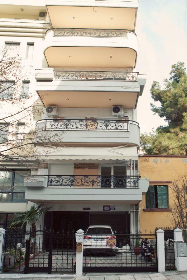 New Stylish And Cozy House Near Metro Station Apartment Thessaloniki Exterior photo