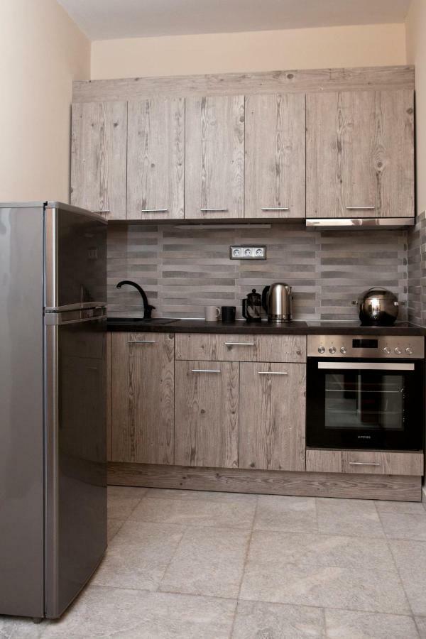 New Stylish And Cozy House Near Metro Station Apartment Thessaloniki Exterior photo