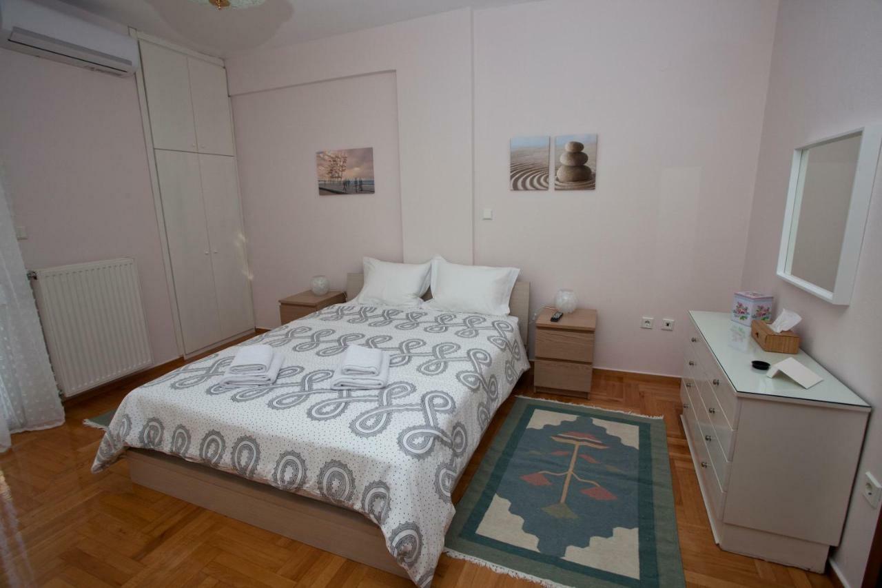 New Stylish And Cozy House Near Metro Station Apartment Thessaloniki Exterior photo